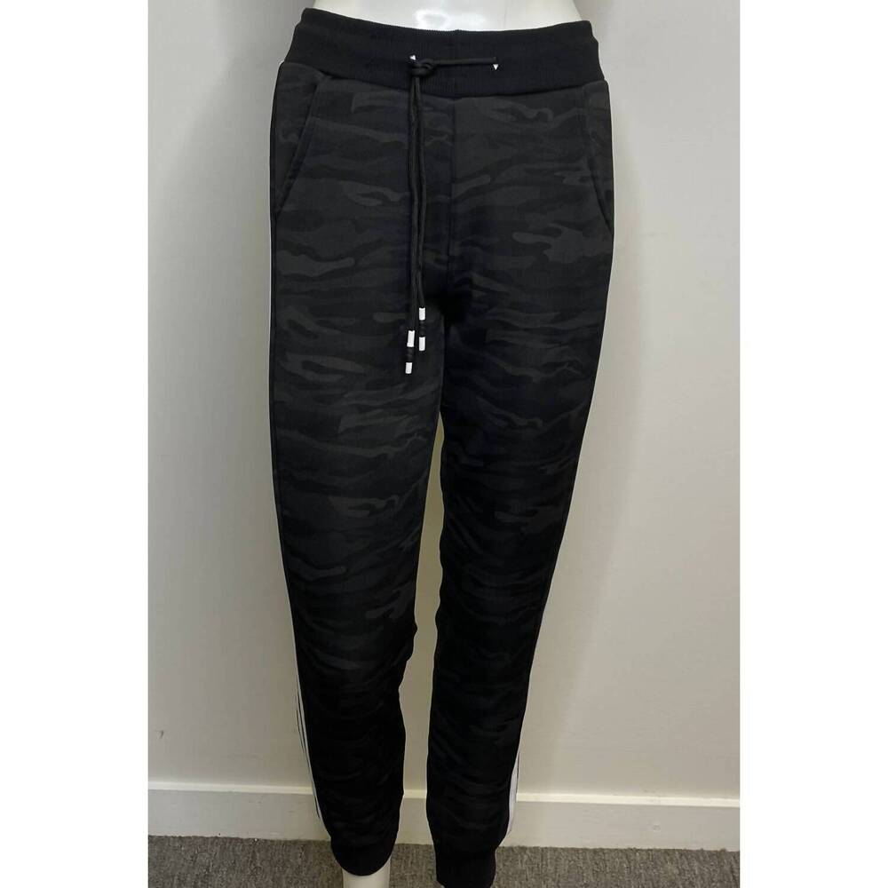 NEW FUYUKAI jogger with drawstring in black camo